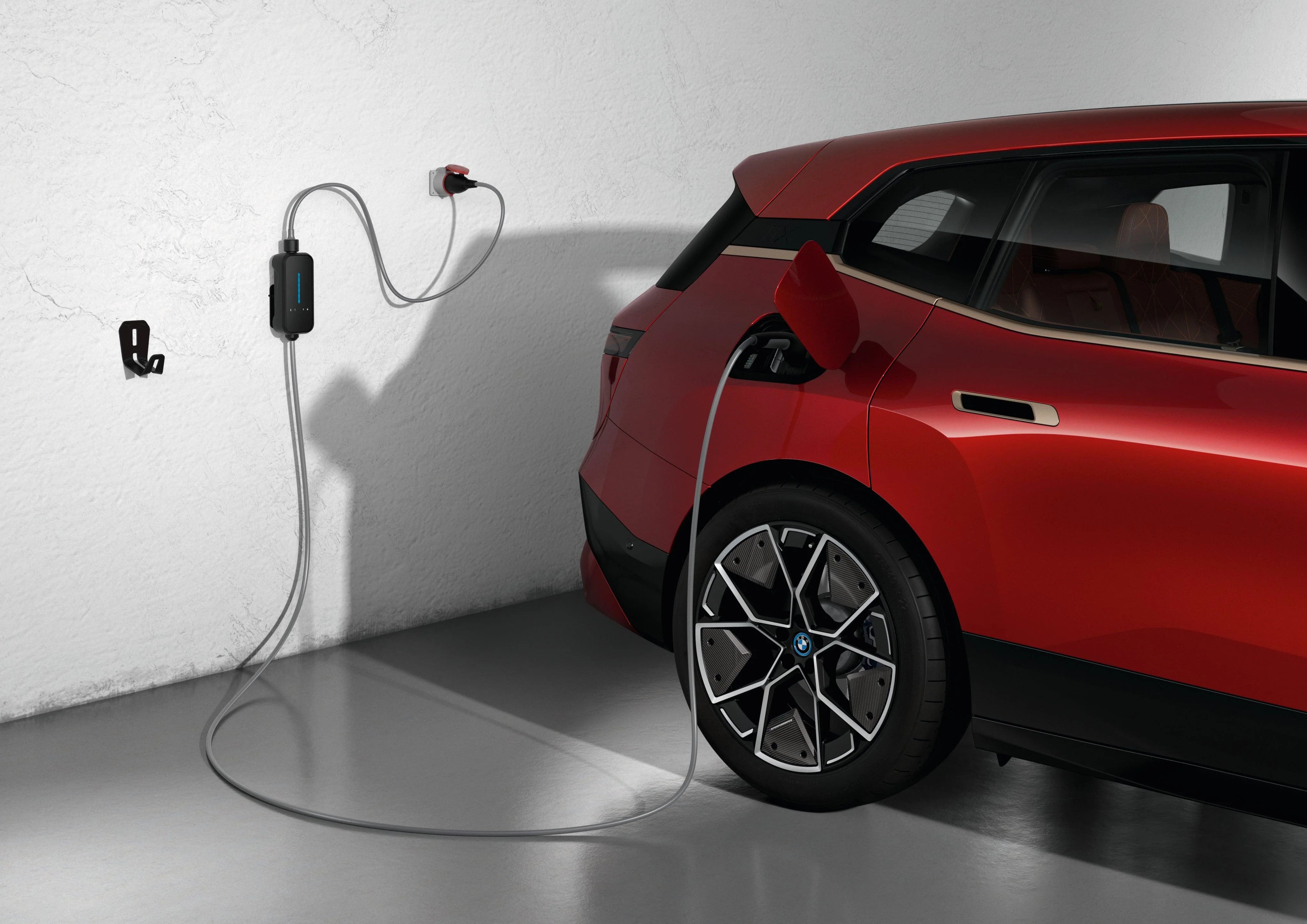 BMW & MINI Flexible Fast Charger