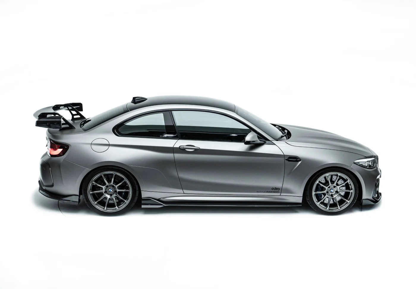 ADRO ATR-R swan neck GT-wing van carbon voor de M2