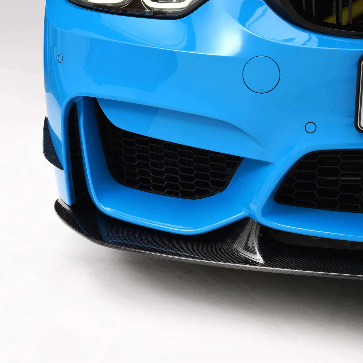 ADRO front bumper canards van carbon voor de M3/M4