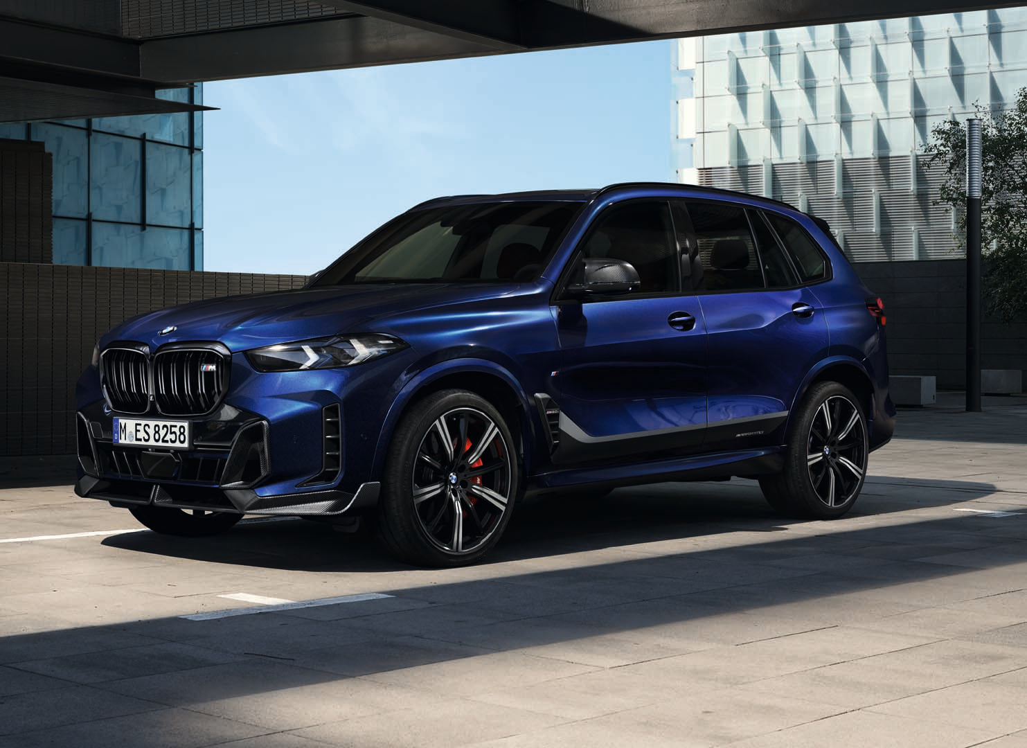 Frontsplitter M Performance X5. zijkant