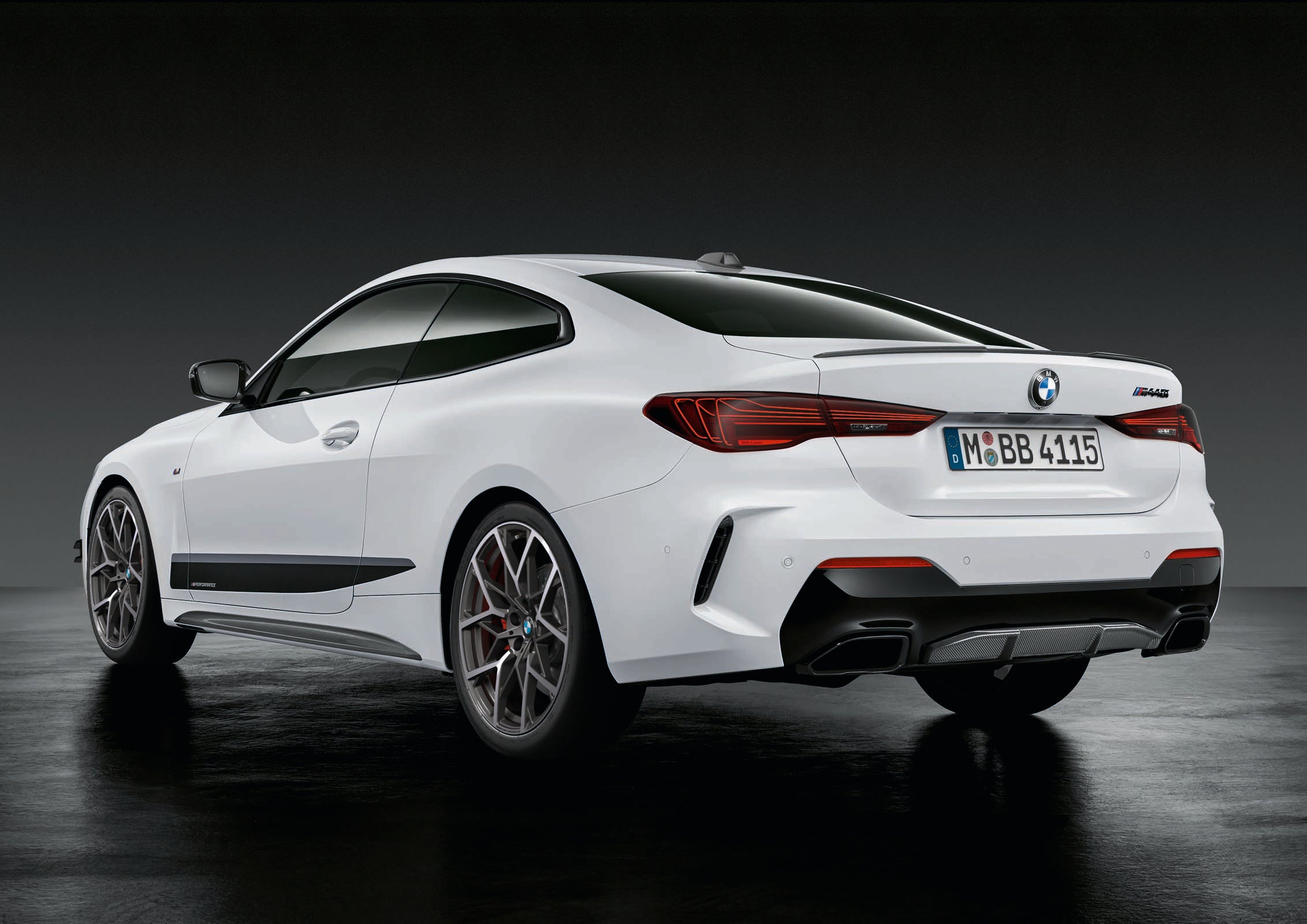 M Performance bumper met sierafdekking BMW 4 serie