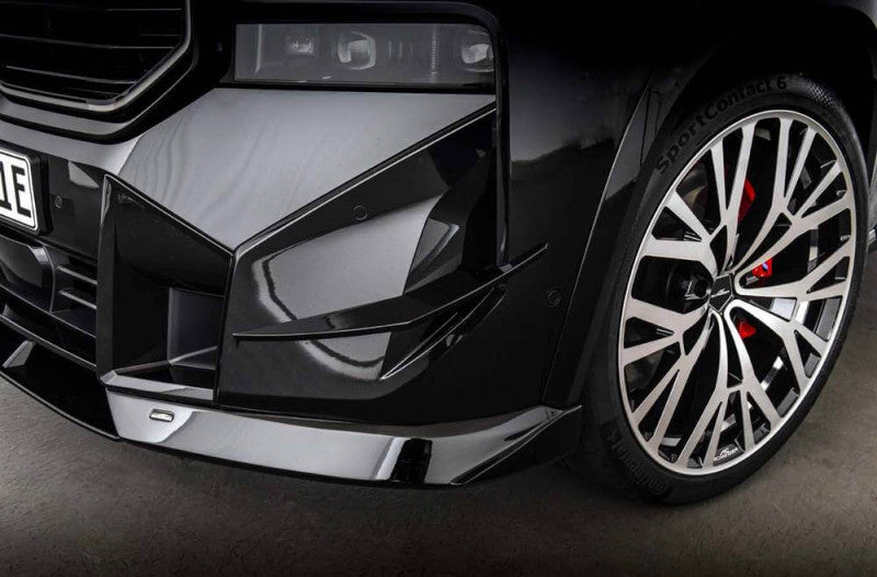 Schnitzer Wings, close