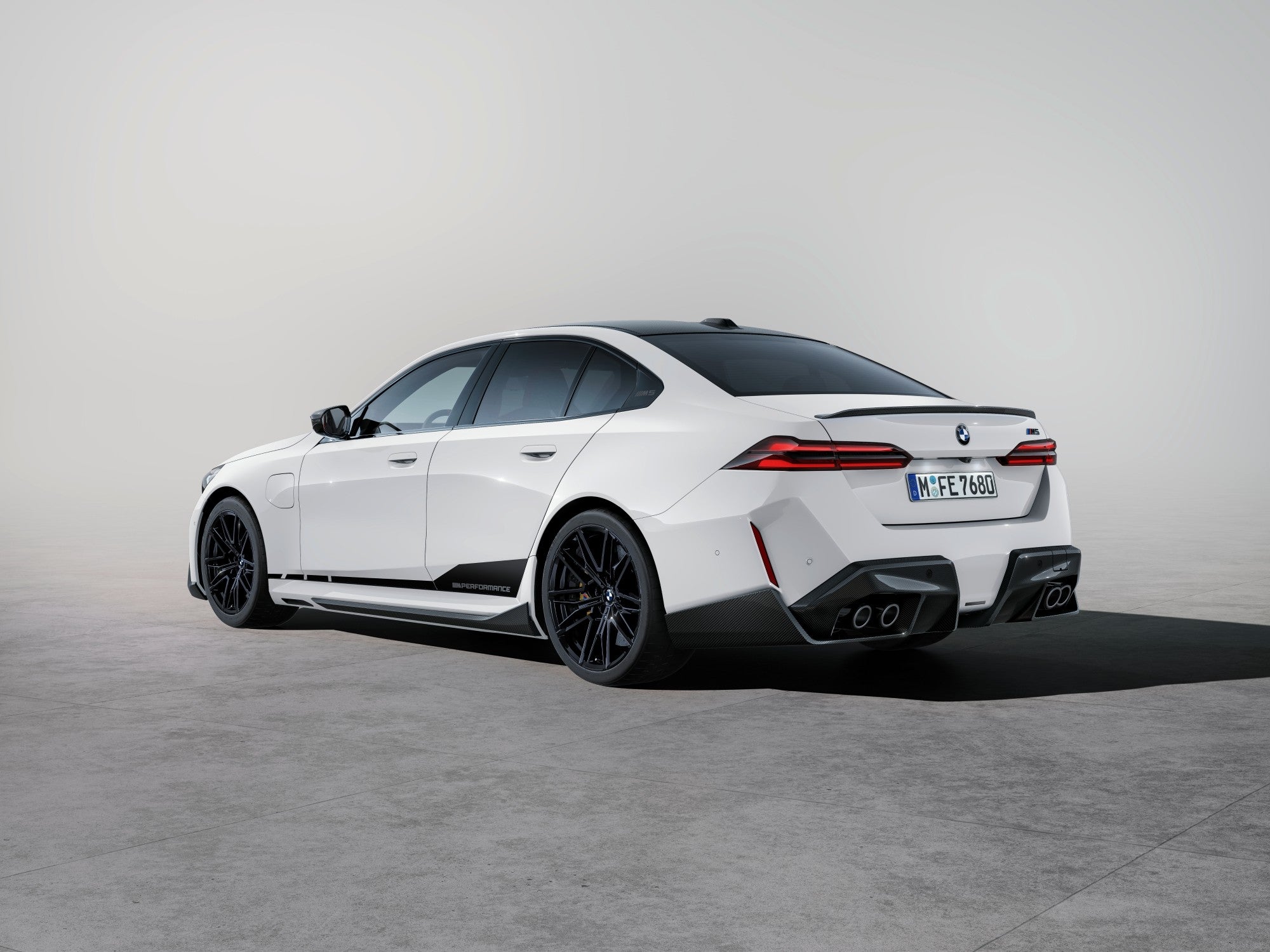 Achterspoiler M5 BMW, auto