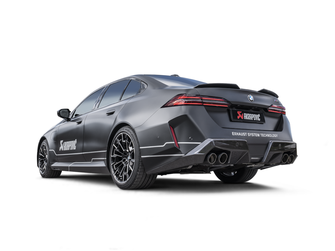 Akrapovič High gloss Black frame rear Carbon fibre Diffuser M5 (G90/G99)-OPF/GPF