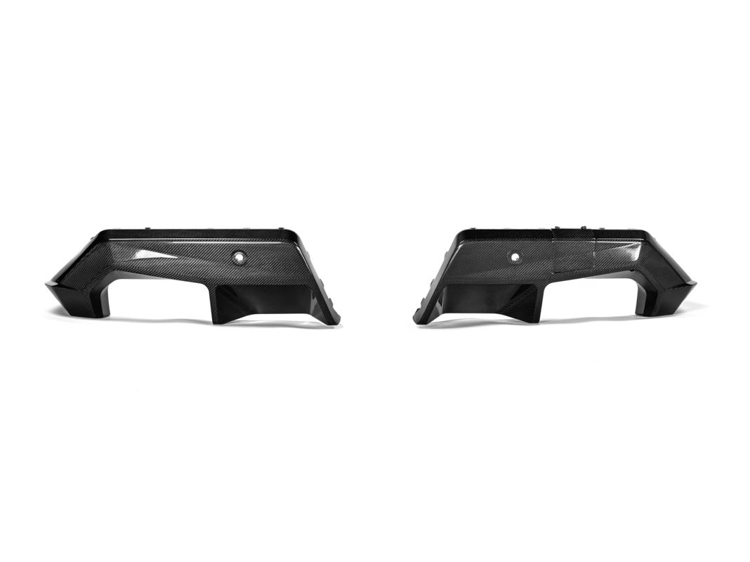 Akrapovič High gloss Black frame rear Carbon fibre Diffuser M5 (G90/G99)-OPF/GPF