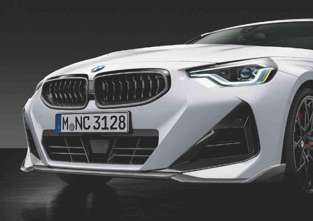 BMW M Performance Frontsplitter (links) in carbon voor 2 serie